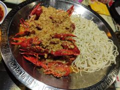 蒜香小龙虾-红钳侠小龙虾·烧烤(中赢康康谷店)