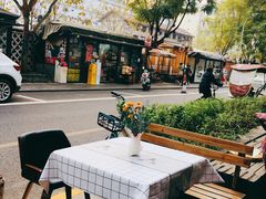 -三色堇(小通巷店)