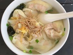 -笑来喜馄饨小笼工坊店(湖滨街店)