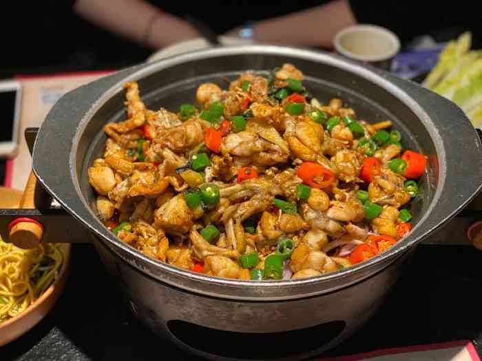 蛙小侠铁锅牛蛙(赛格店)-"牛蛙很大一锅,和妈妈两个人吃的饱饱的.点.