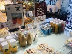 面包甜点陈列柜-皇后西斯汀(千姿汇店)