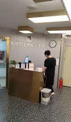 -即型男士理发工作室
