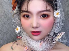 -金夫人化妆摄影职业培训学校