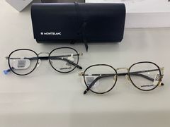 -浮光眼镜·蔡司视觉合作·数字验配中心(陆家嘴店)