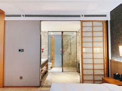 -大连金石滩绿发温泉假日酒店