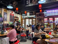 -蚝堡海鲜·威海菜·海肠捞饭·烧烤·亚洲吃蚝公司(幸福门店)