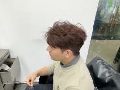 -藤野造型烫染·漂发