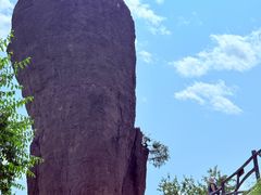 -磬锤峰森林公园