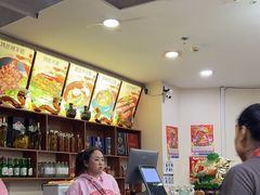 -朴小妹人参鸡汤火锅(长白山万达店)