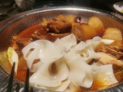 大盘鸡拌面-丝路金桃·新疆菜(徐汇店)