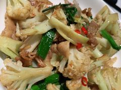 -关东小磨东北菜(漕河泾印象城店)