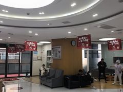 -雅悦齿科(顾村公园店)