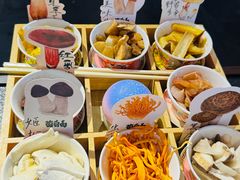 -菌自由丨野生菌火锅特色庭院餐厅(丽江古城店)