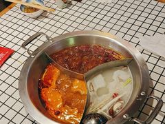 -山悦里 山野·鲜火锅(罗斯福广场店)
