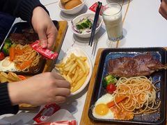-豪享来(我格广场店)