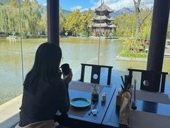 -丽江悦榕庄酒店-明月·雪山庭院餐厅