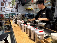 -唐咖精品咖啡(大理古城手冲店)