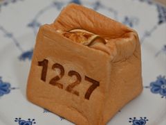 -红星前进面包牛奶公司(五道口购物中心店)