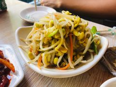 拌豆芽-平山城鑫烧烤(建国楼店)