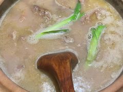 -吃饭皇帝大土家民族菜(正大广场店)