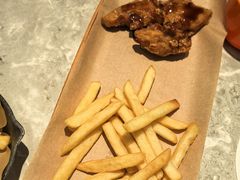 -必胜客(绿地新都会店)