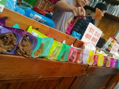 -黄胜记鼓浪屿肉松店(龙头路店)