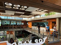 -ROAST coffee & eatery