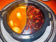 -蜀滋香鲜鱼火锅(黄金路店)