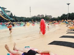 -热带风暴水上乐园