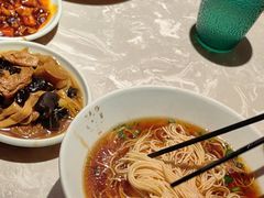 -松鹤面馆·古法焖肉面(观前店)