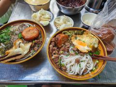 -花溪牛肉粉(八鸽岩店)