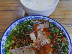 -陇上全荟兰州传统牛肉面(延吉路店)