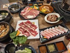 -山居屋炭火烧肉(厚街万达店)