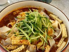 -汗腾格里·风味餐厅(新疆驻京办店)
