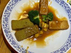 -花溪雨·森林餐厅(石基店)