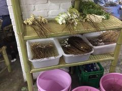 -咏勝锑锅麻辣烫(净居寺路总店)