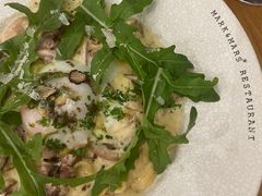 -Mark&Mars Restaurant