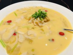 -宝燕壹号景观餐厅(龙盛国际商业广场店)