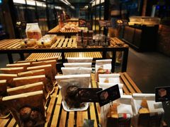 面包甜点陈列柜-酵墅·红酒酵母面包(羲和广场店)