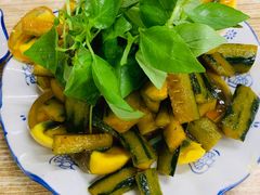 黄瓜拌皮蛋-阜阳格拉条家常菜(和泰雅苑店)