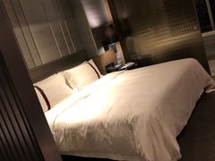 -榛悦隆堡成都酒店(春熙路太古里店)
