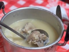 芸豆猪脚汤-荆九爷爆炒桥头三嫩(夫子庙店)