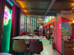 -Famous肥猫墨西哥音乐餐吧(五棵松华熙LIVE店)