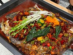 -探鱼·鲜青椒爽麻烤鱼(银泰城店)