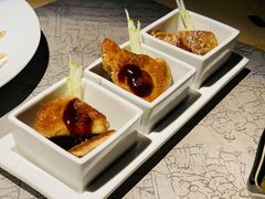 -穹六人间 people 6(岳阳路店)