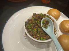 -川流不息·地道川菜·小龙虾(新松江路店)