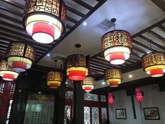 大堂-石头门坎