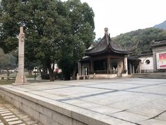 -灵岩山风景区