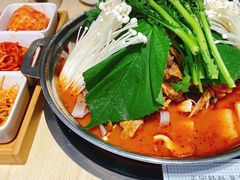 辣白菜脊骨火锅-韩香福脊骨汤锅(上杭路店)