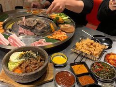 -哈哈碳都·牛肋条无限自助烤肉(台江万达店)